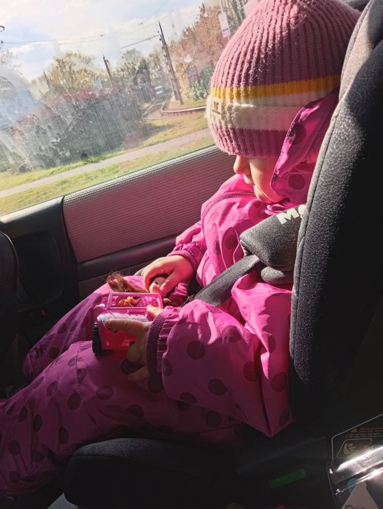 Mama Kiddies® Autokindersitz Kundenfoto