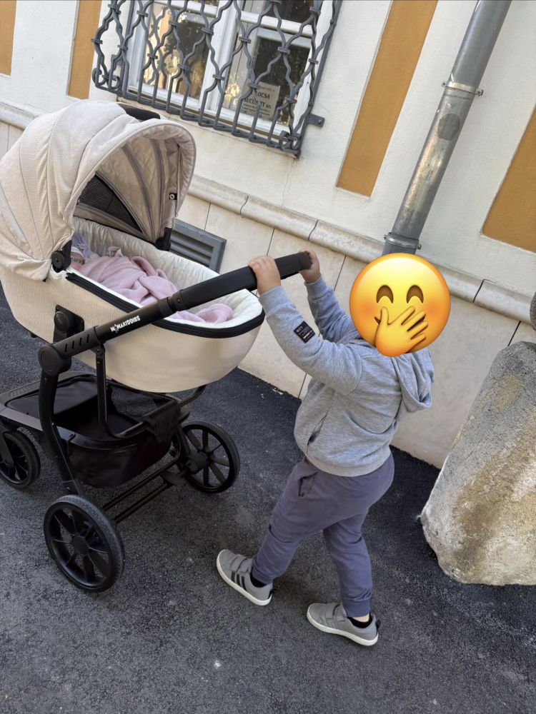 Mama Kiddies® Autokindersitz Kundenfoto